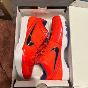 Kobe 4 undft suns colorway